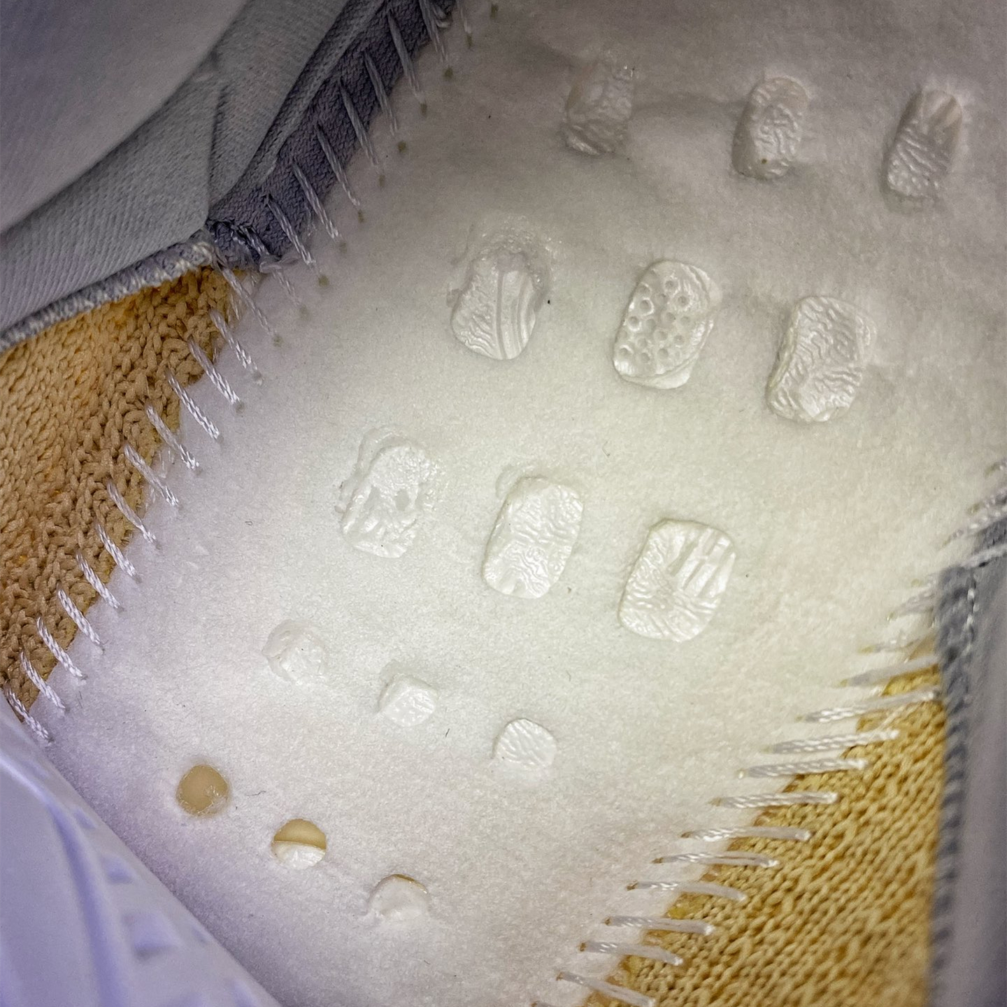 Yeezy Boost 350v2 EU36-EU48 /US4- US13