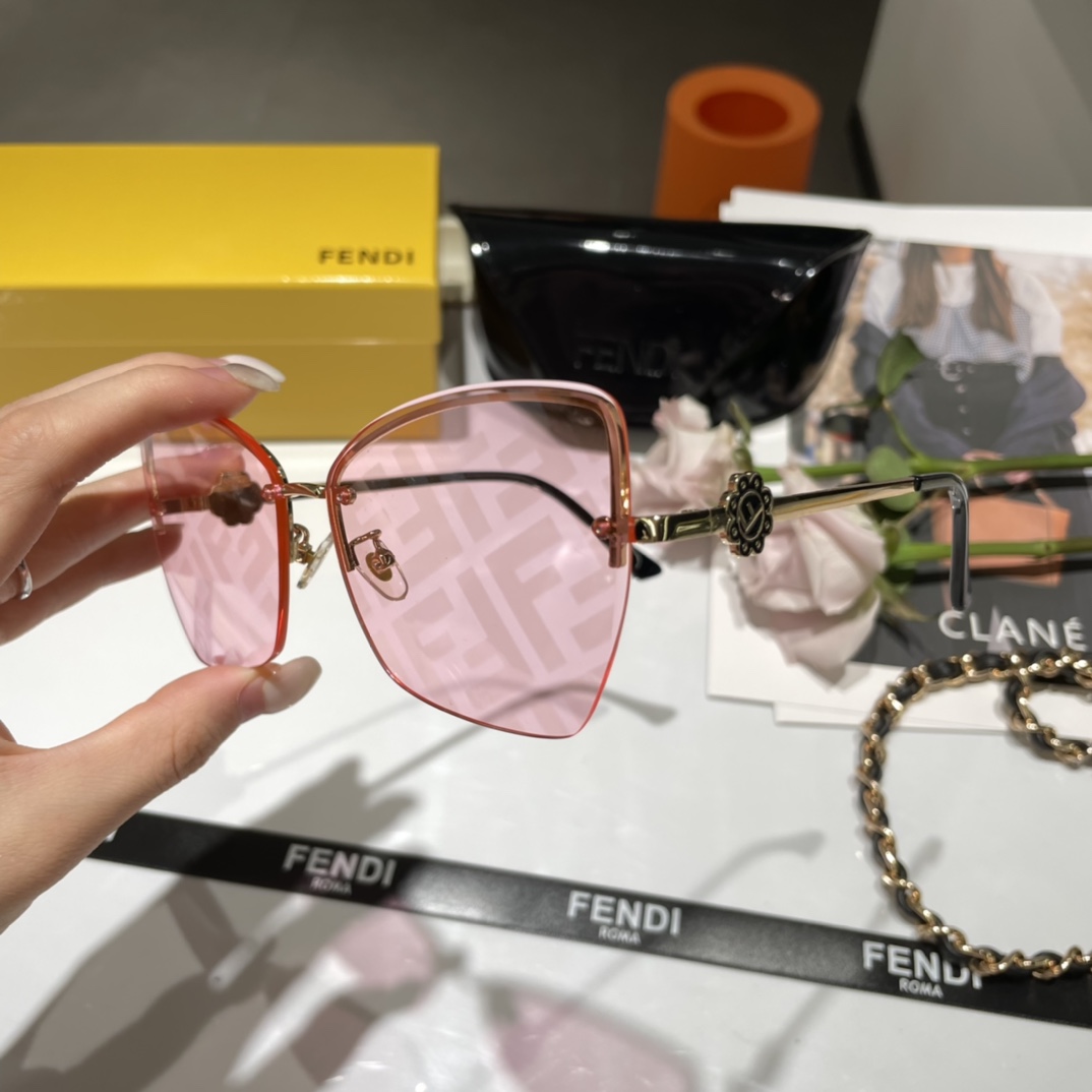 2022 New Men's And Women's Sunglasses,6 Colors