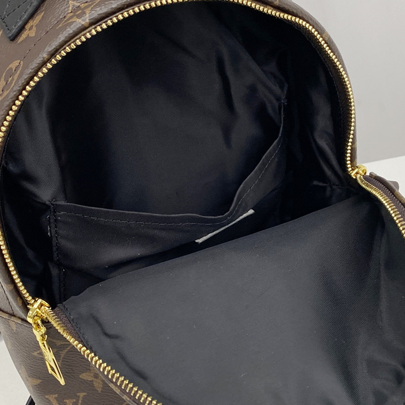 Ladies Backpack   Shoulder Bag Schoolbag Size 28*33*16 cm