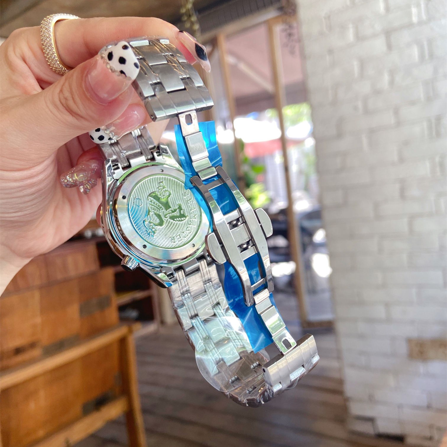 Quartz Watch 3 Colors Size:40MM