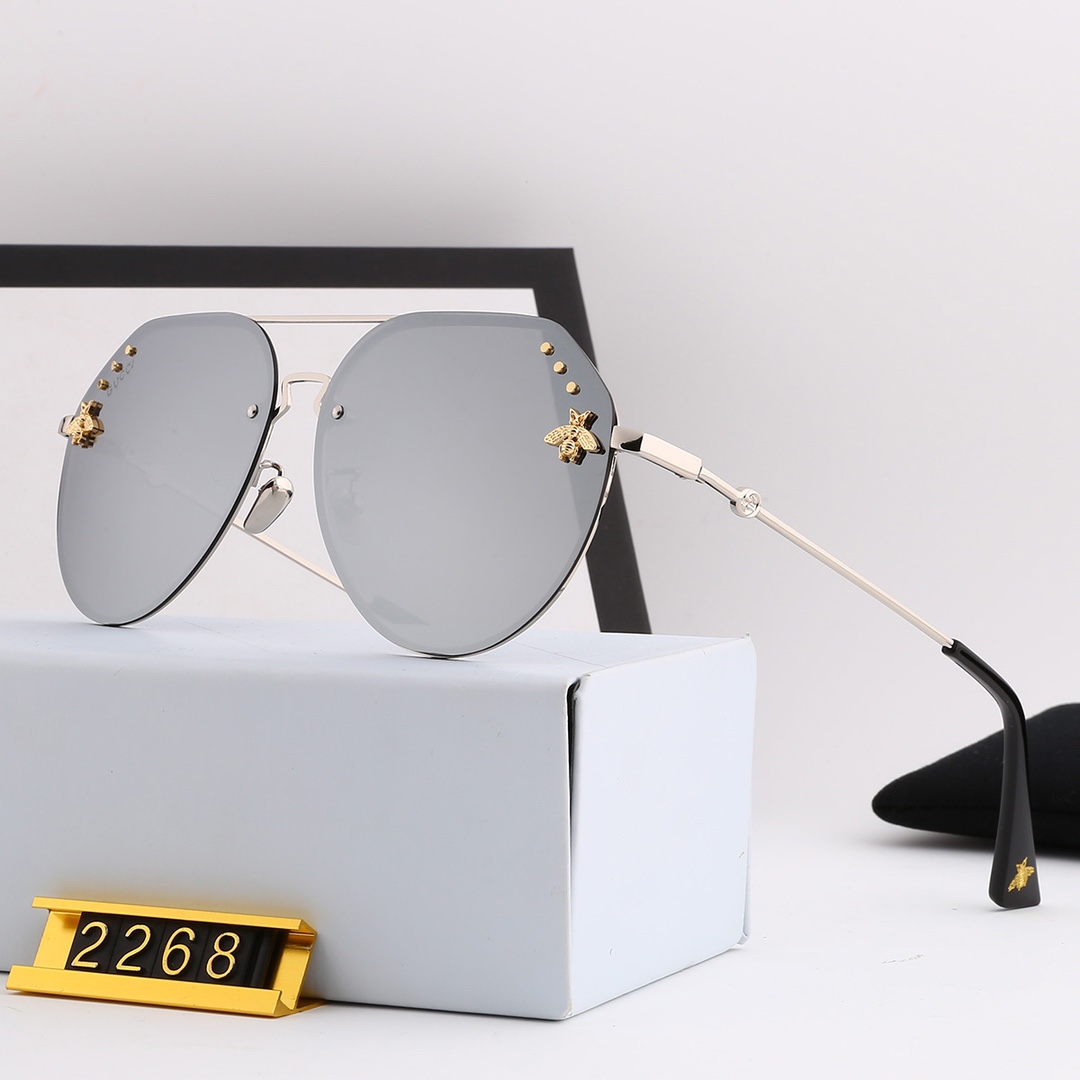 2022 New Men's And Women's Sunglasses,5 Colors