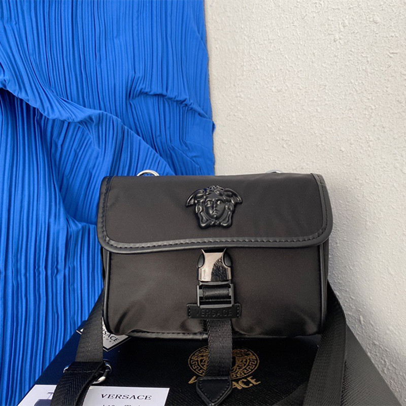 La Medusa Men's Small Messenger Bag Size 22*16 cm