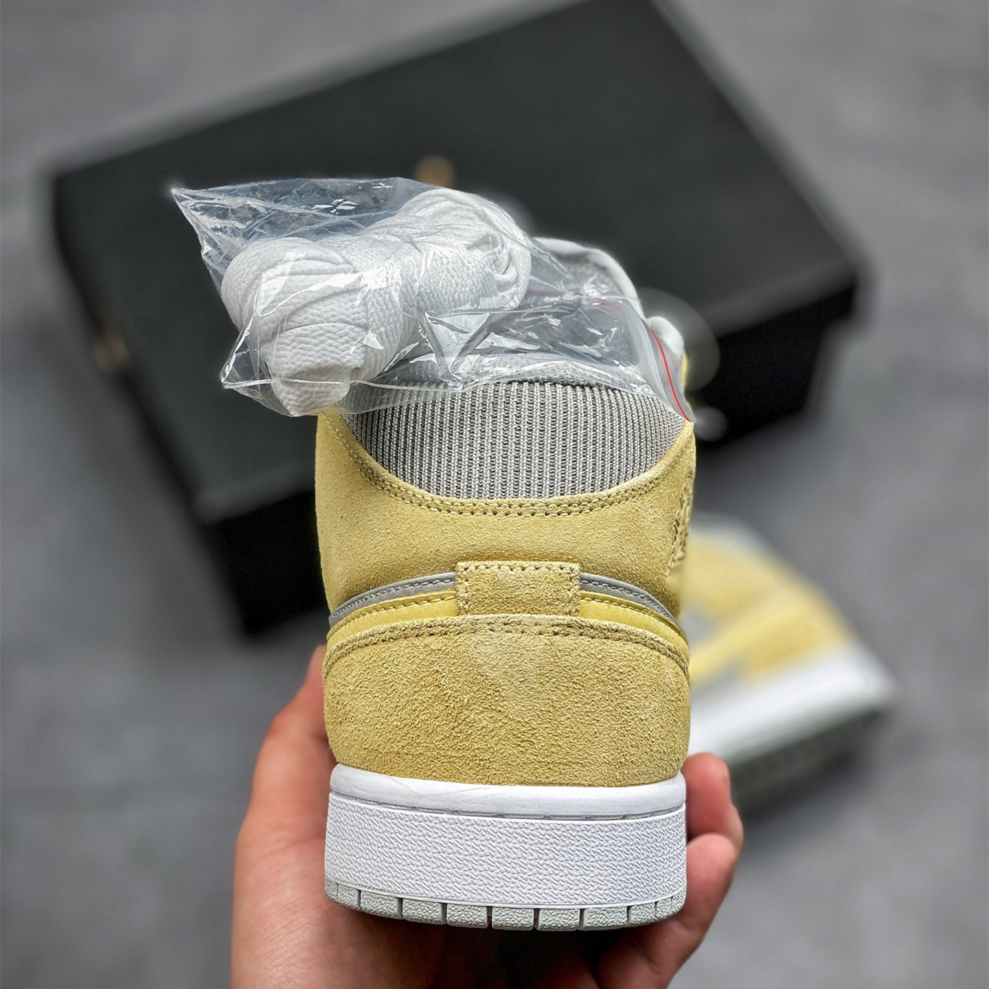 Air Jordan 1 Mid Leisure Board Shoes EU36-EU47.5/ US4-US13