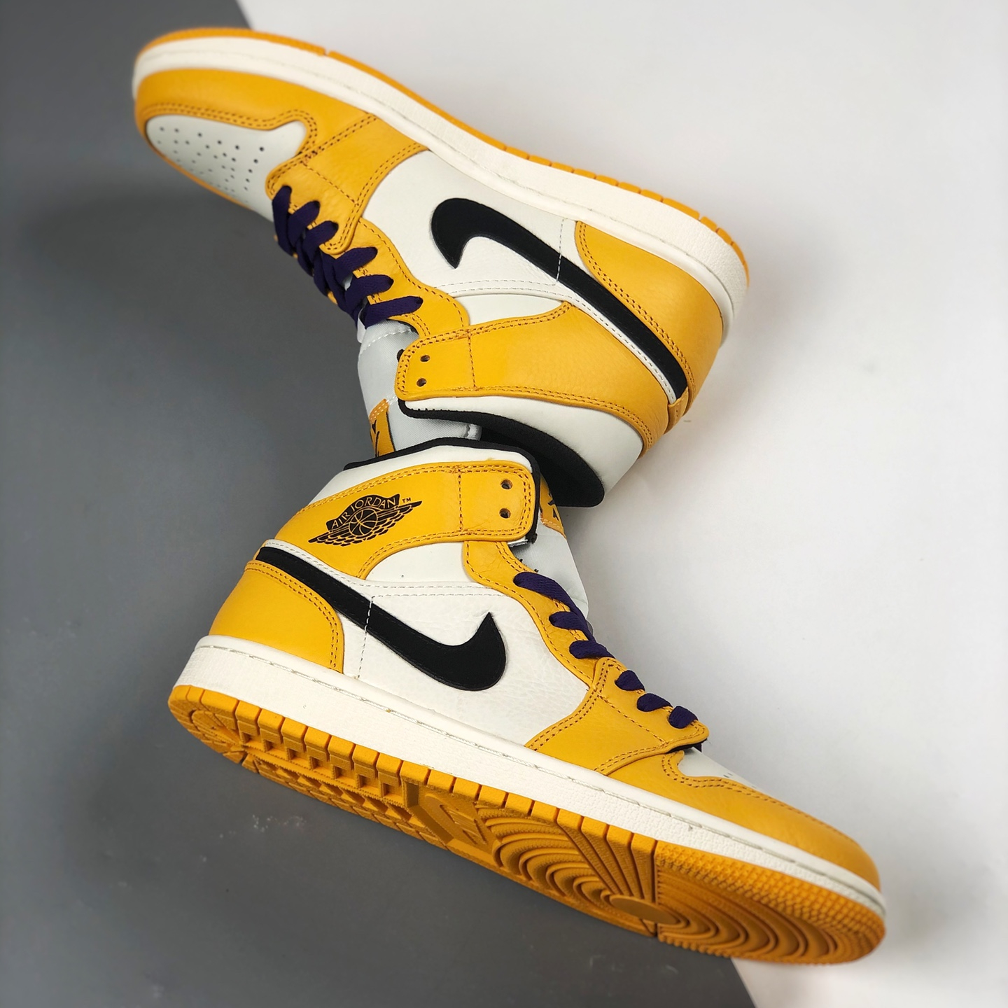 Air Jordan 1 Mid Leisure Board Shoes EU36-EU47.5/ US4-US13