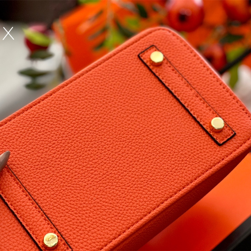 Birkin Bag Size:25cm ,Brand Quality