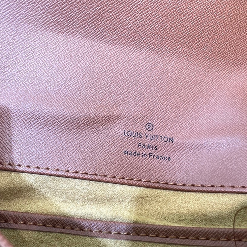 Women's Crossbody Bag Size 25*22*4 cm