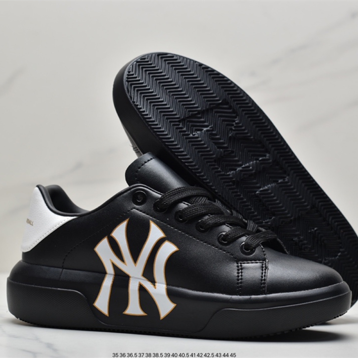 Sports casual board shoes