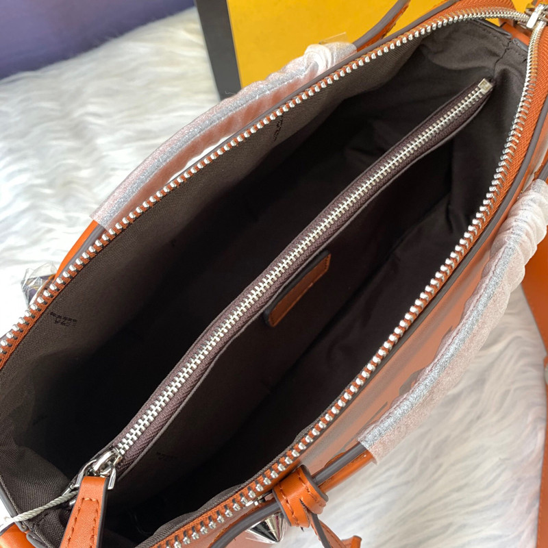 Roma Handbag Women's Crossbody Bag 2 Colors Size 27*15*13 cm