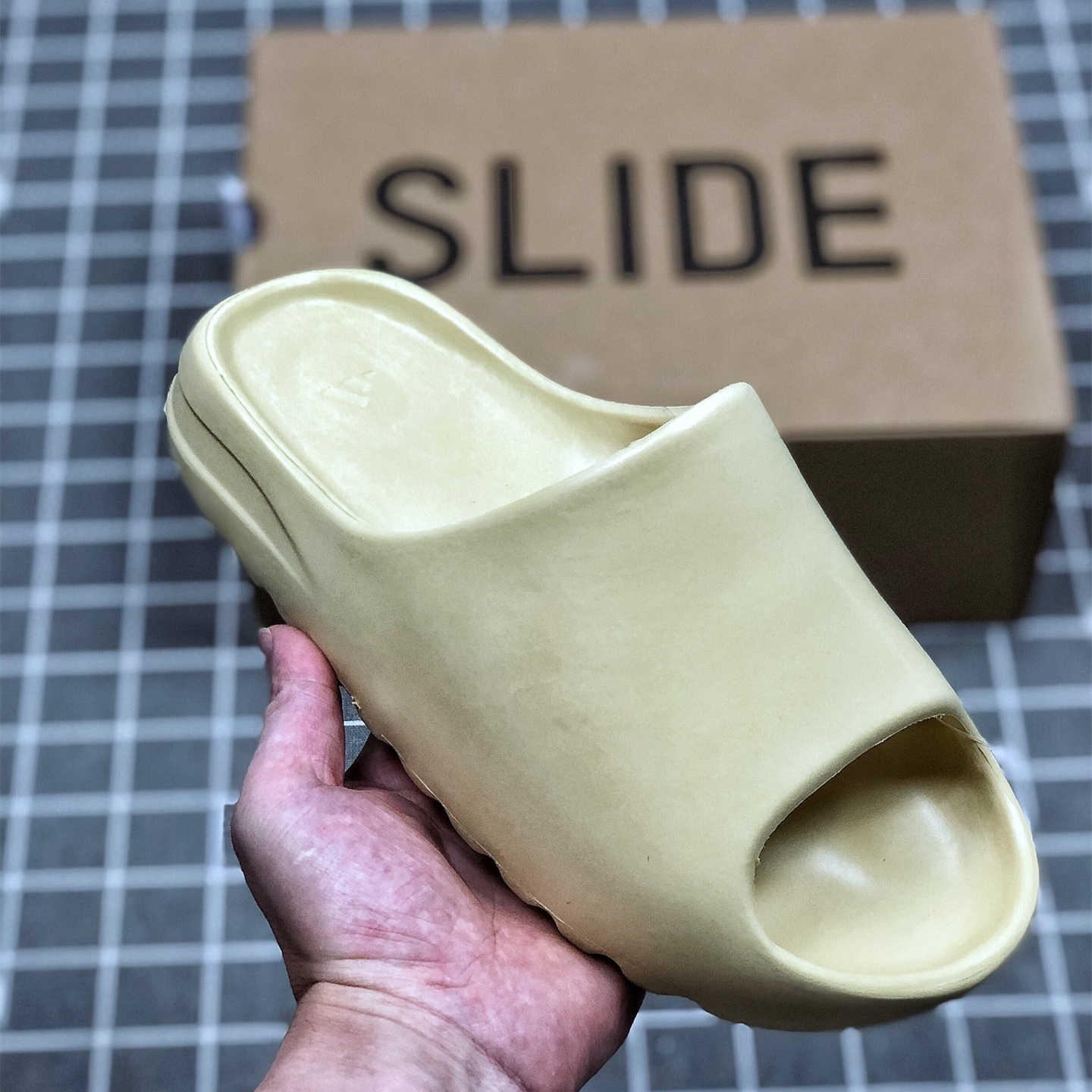 Yeezy Slide EU36-EU45/ US3.5-US10.5