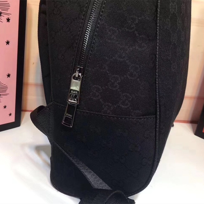 Men's  Backpack  Fashion Casual Shoulder Bag   Size 30*37*14 cm