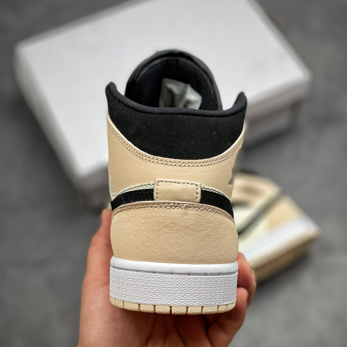 Air Jordan 1 Mid Leisure Board Shoes EU36-EU47.5/ US4-US13