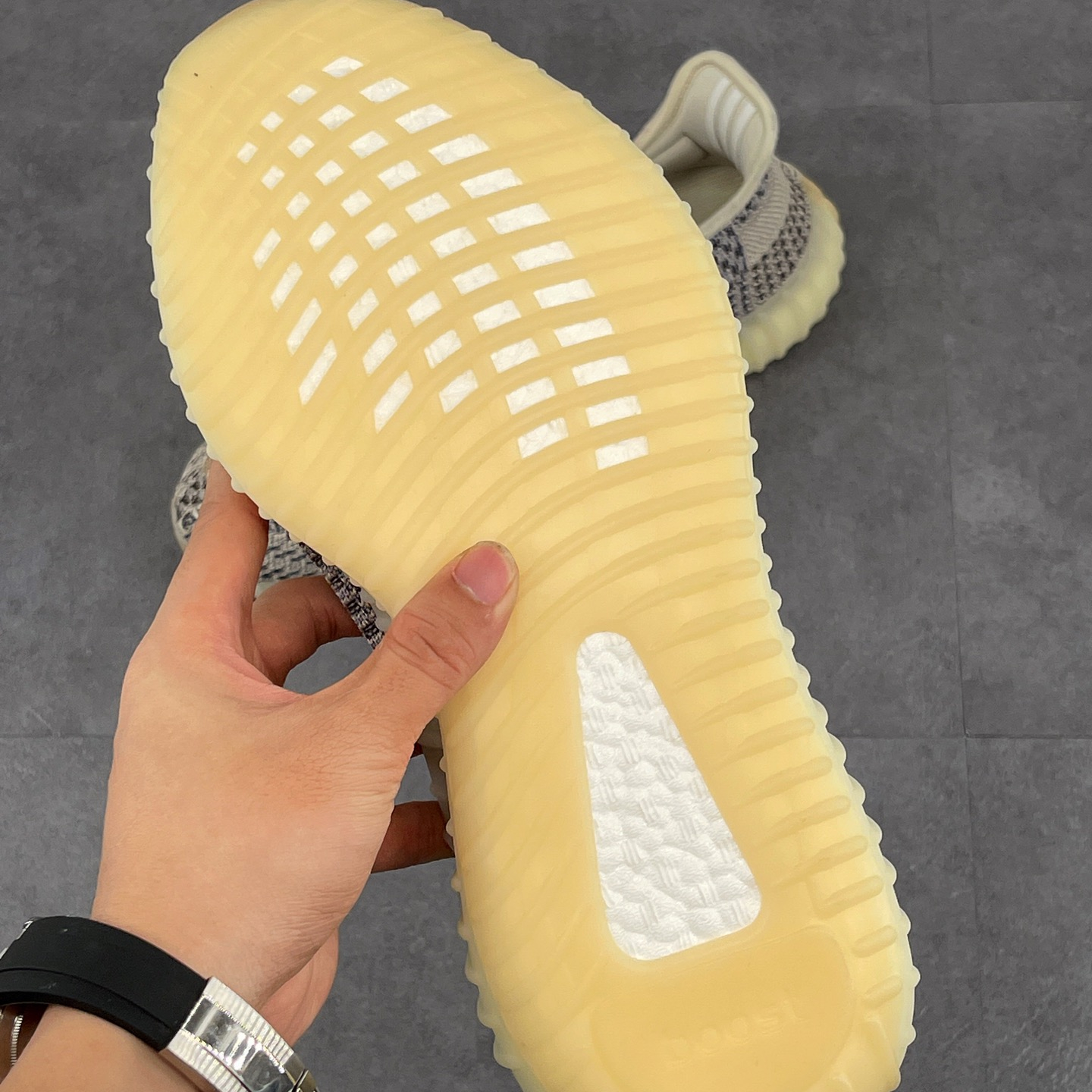 Yeezy Boost 350v2 EU36-EU48 /US4- US13