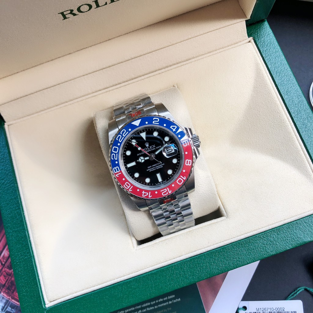 316 Stainless Steel Case With Scratch-resistant Sapphire Crystal