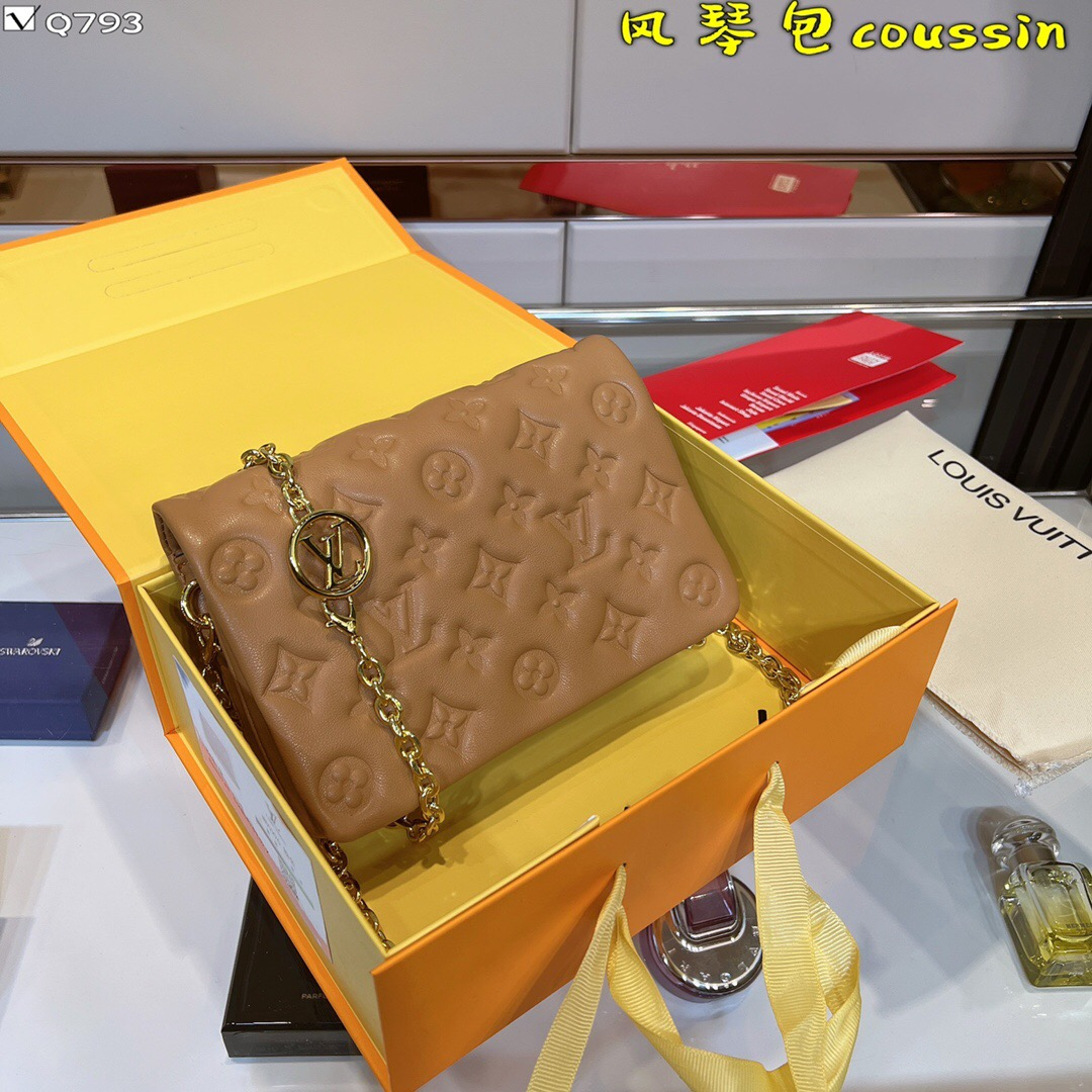 2022 Coussin Woc bag 8 colors