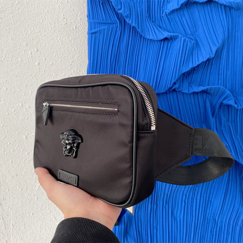 La Medusa Fanny Pack Size 22*16*5 cm