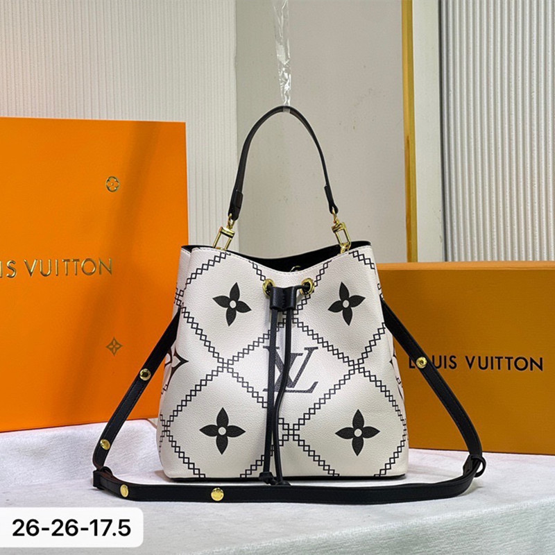 Bucket bag NéoNoé Medium Handbag Milk White Size 26*26*17.5 cm