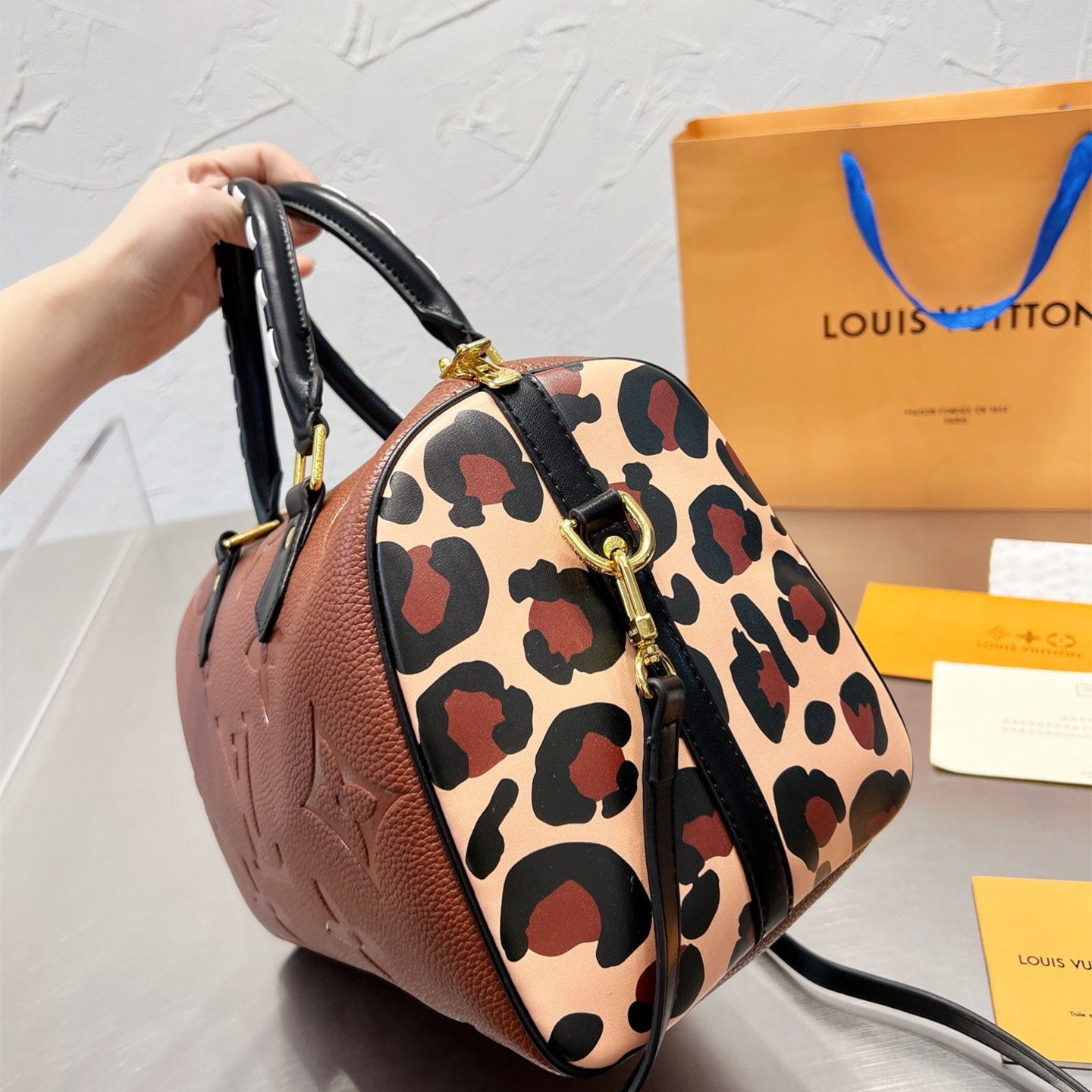 Bag  black brown  size:30*21cm