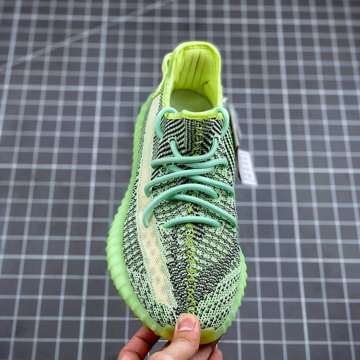 Yeezy Boost 350v2 EU36-EU48 /US4- US12.5