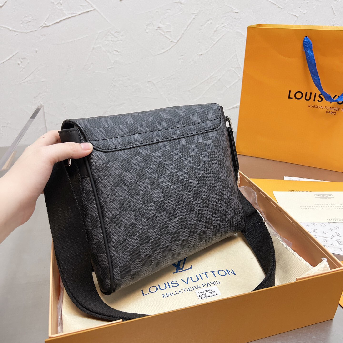 district Bags size:25cm