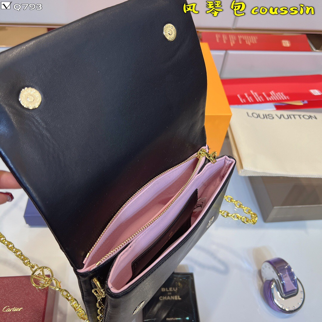 2022 Coussin Woc bag 8 colors