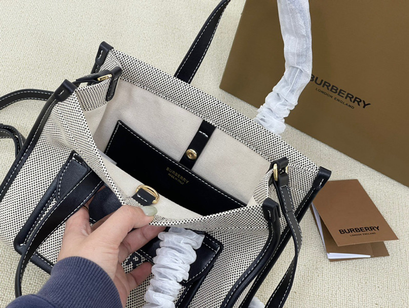 Tote Freya Canvas and Cowhide Size 23*8*19 cm