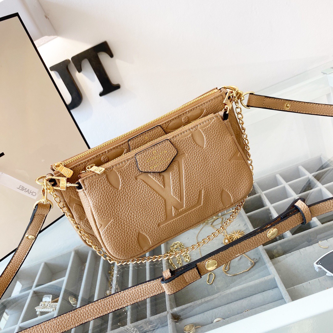 Handbags Size:17*11cm