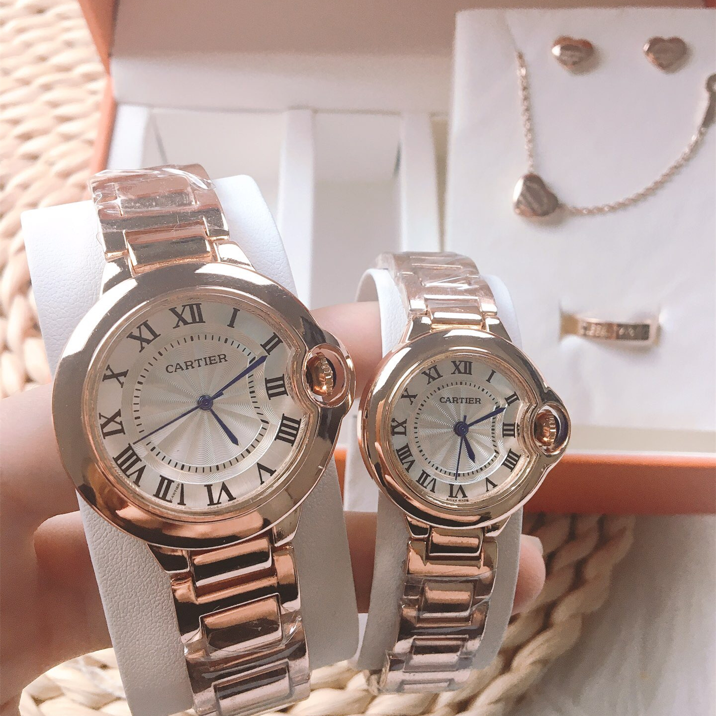 Five-piece Set ,Couple Watch Pair