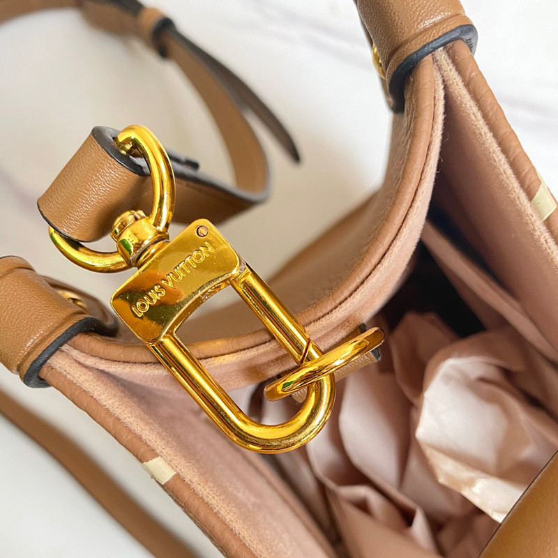 On The Go Small Tote Women's Crossbody Bag 3 Colors Size 25*19*11.5 cm