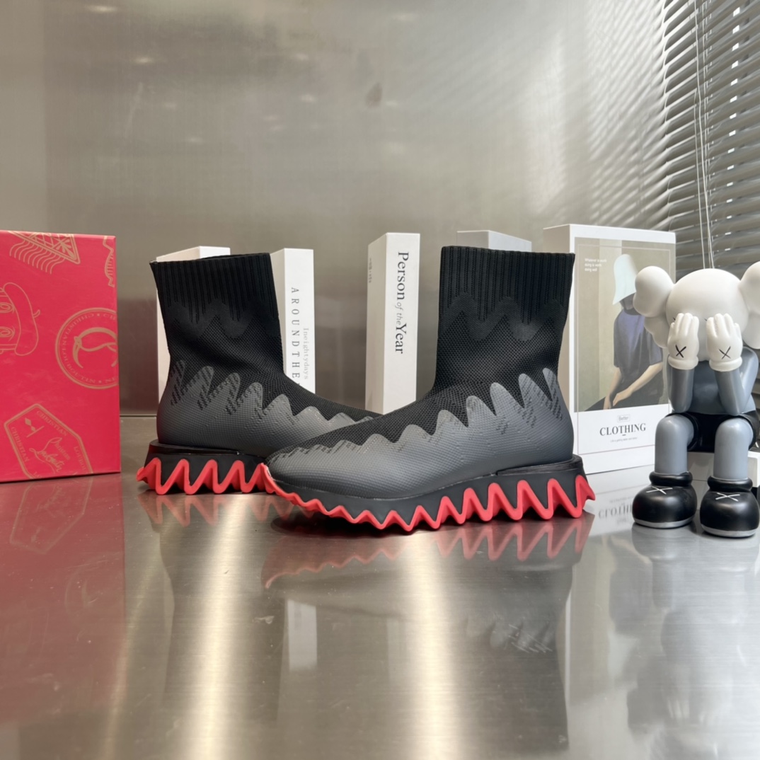 Reservation Shark Sole Socks women men shoes