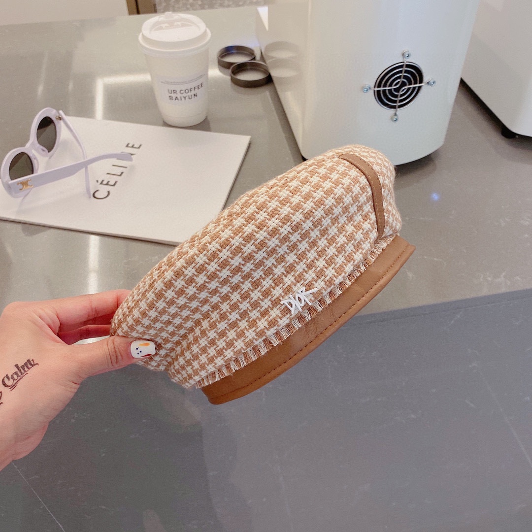 women  Autumn  Winter hat ,Houndstooth beret cap