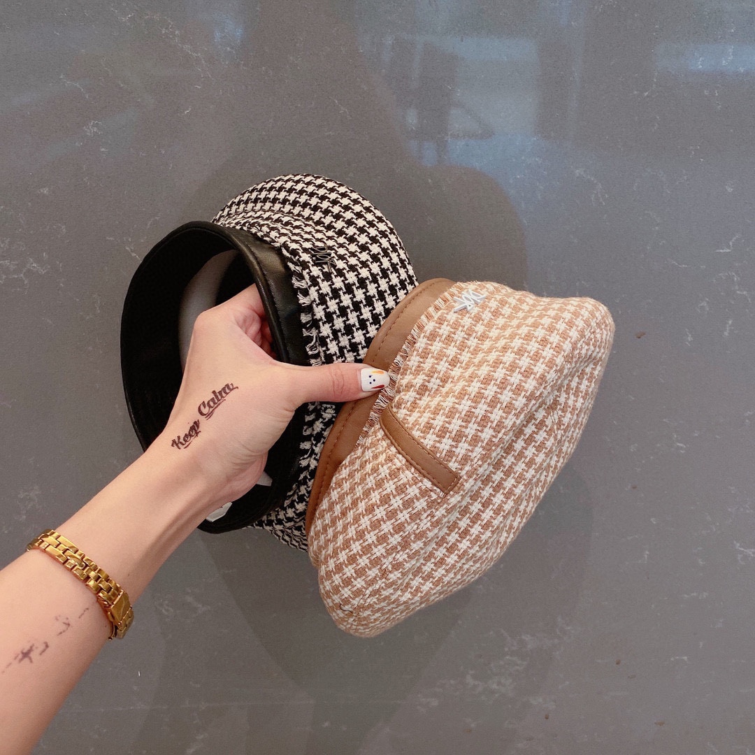 women  Autumn  Winter hat ,Houndstooth beret cap