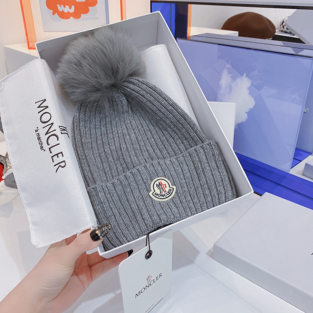 Autumn and winter women's wool woven warm knitted hat