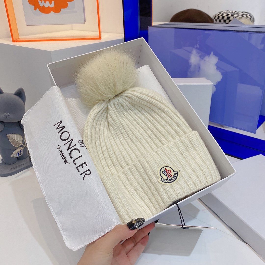 Autumn and winter women's wool woven warm knitted hat