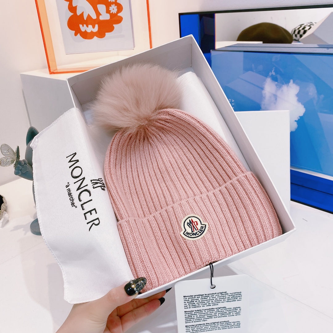 Autumn and winter women's wool woven warm knitted hat