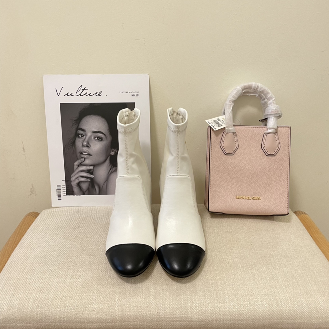 Embroidered letter women  ankle boots INS 2022 new fashion