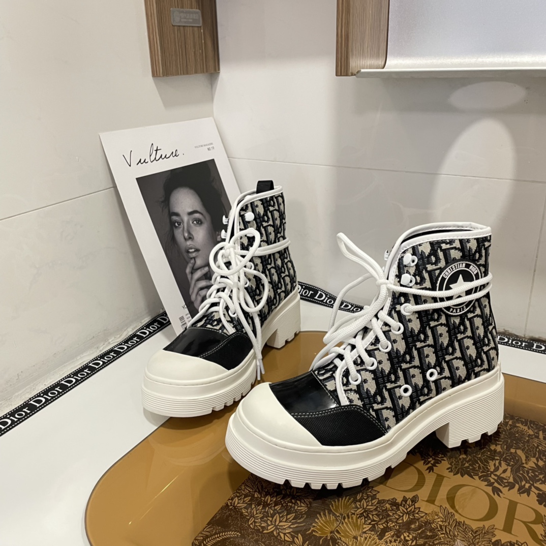 women  Martin boots  2022 new fashion shoes