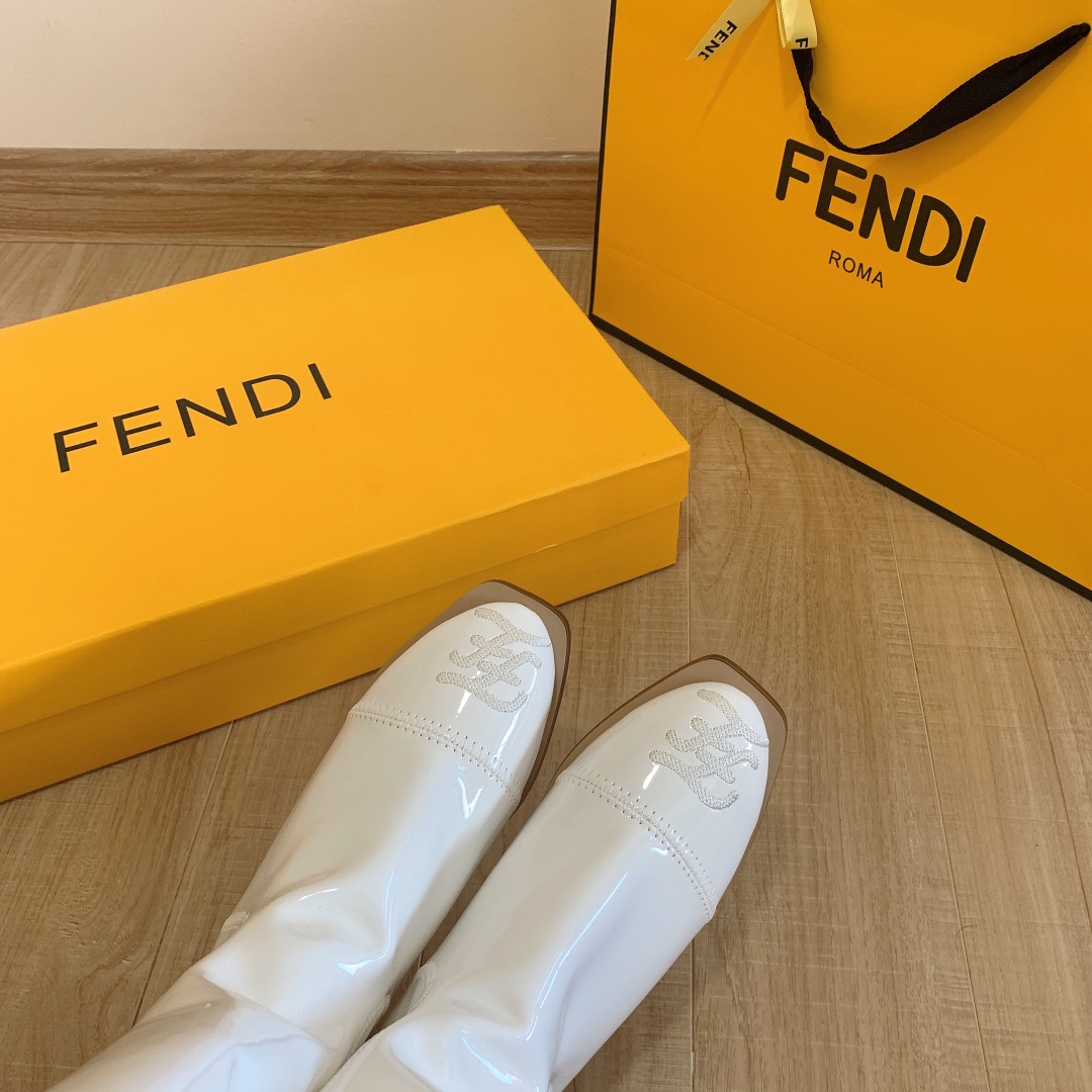 2022 new women  boots  women shoes size:EU34-EU40