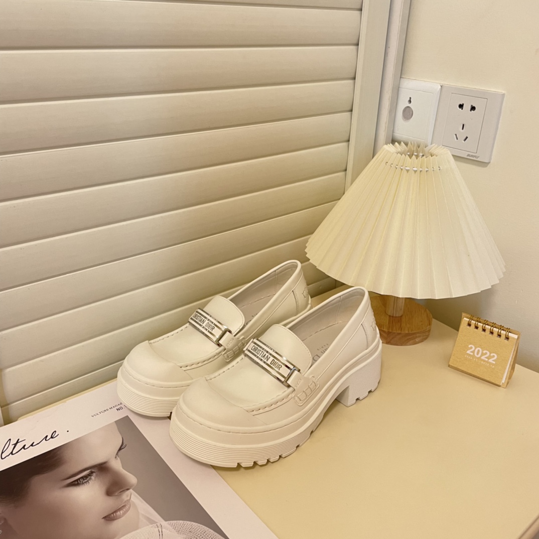 22 FW New women Loafers shoes size:EU35-EU40