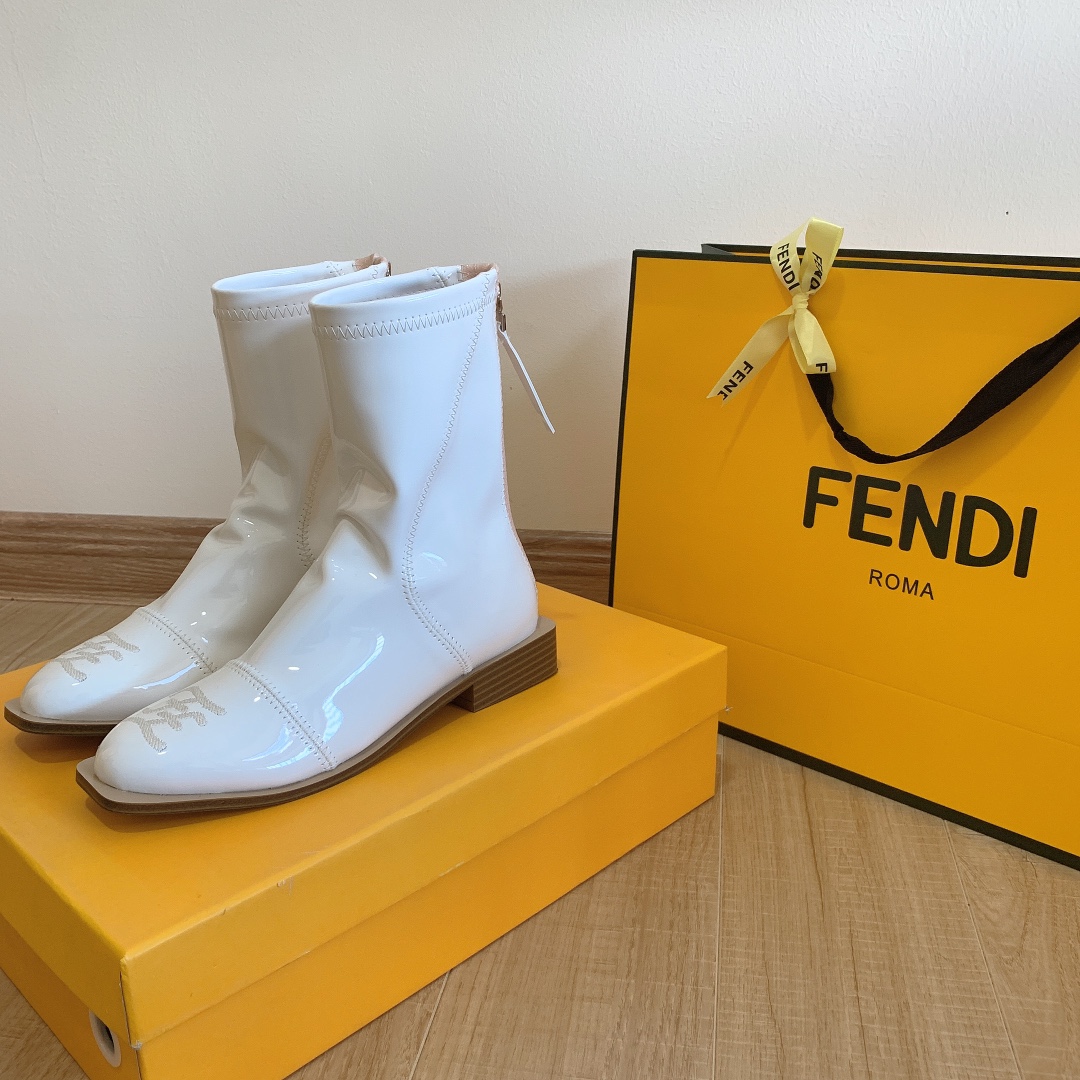 2022 new women short boots  women shoes size:EU34-EU40