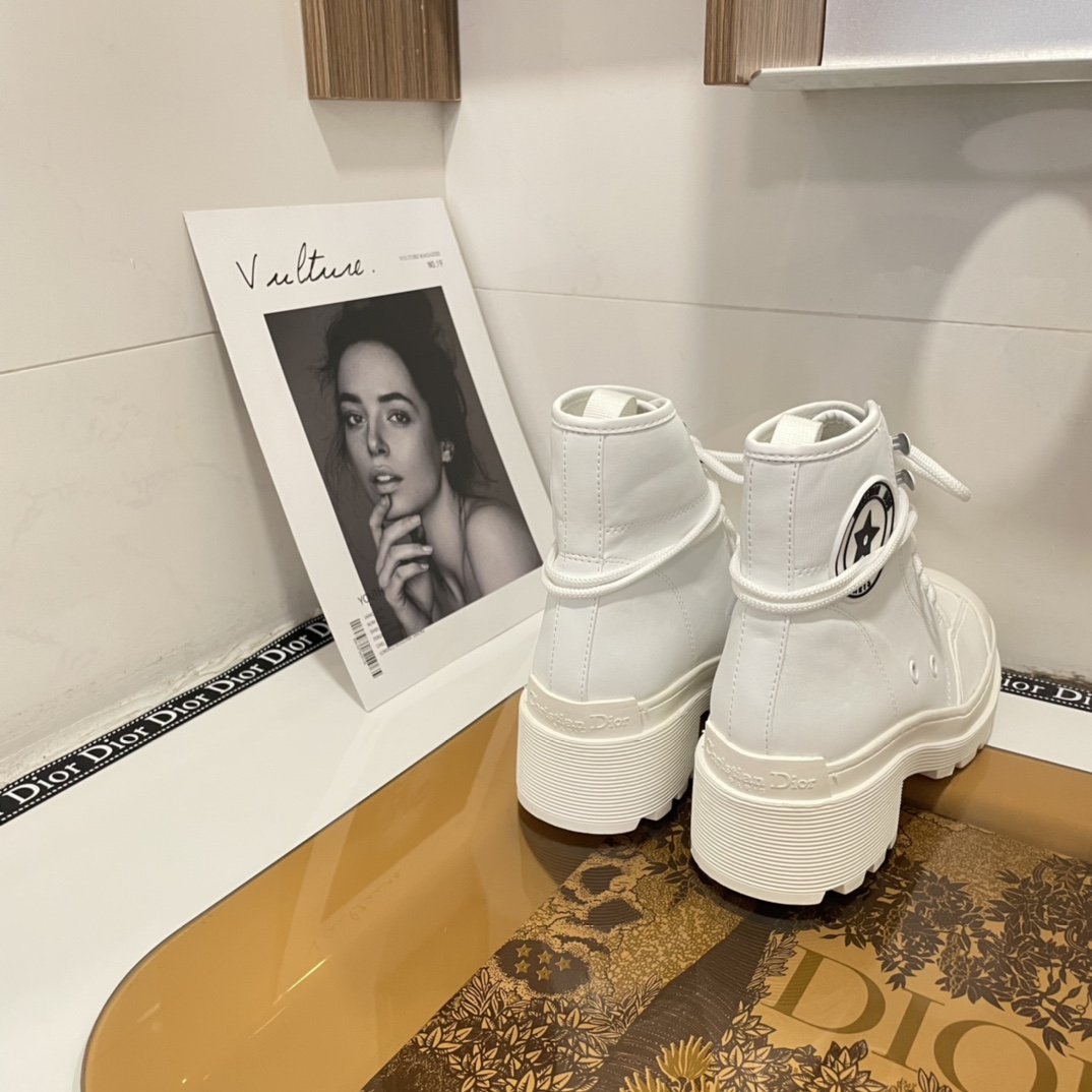 women  Martin boots  2022 new fashion shoes