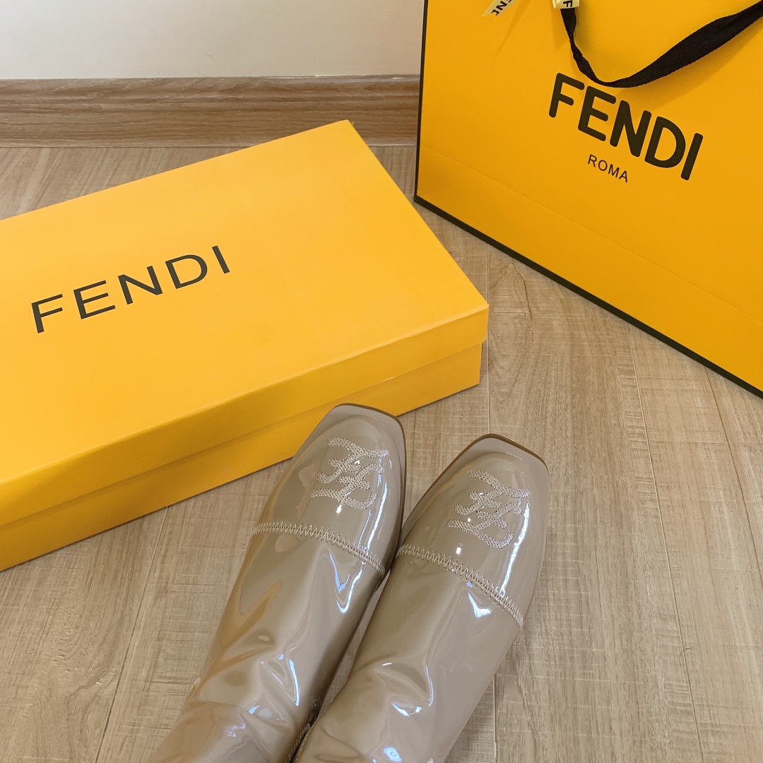 2022 new women  boots  women shoes size:EU34-EU40