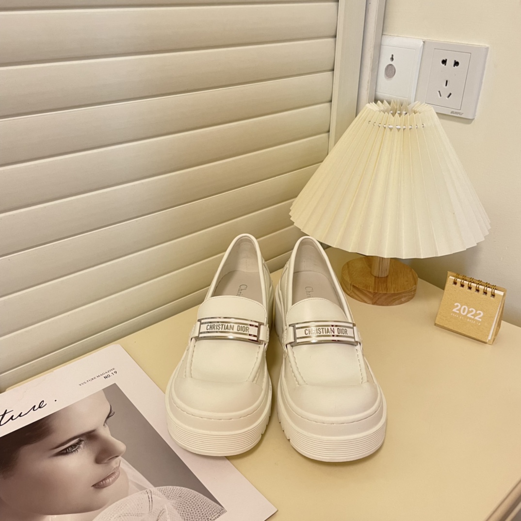 22 FW New women Loafers shoes size:EU35-EU40