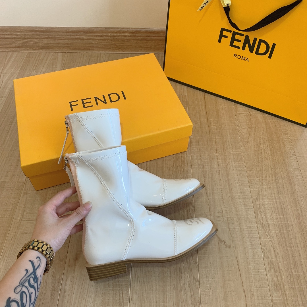 2022 new women short boots  women shoes size:EU34-EU40