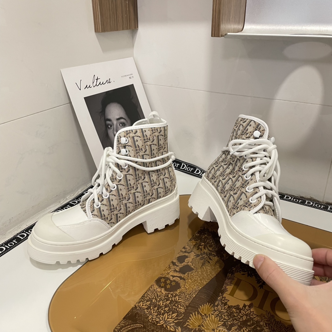 women  Martin boots  2022 new fashion shoes