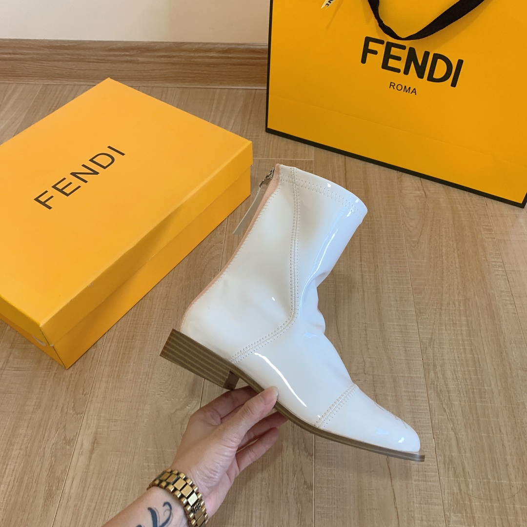 2022 new women short boots  women shoes size:EU34-EU40