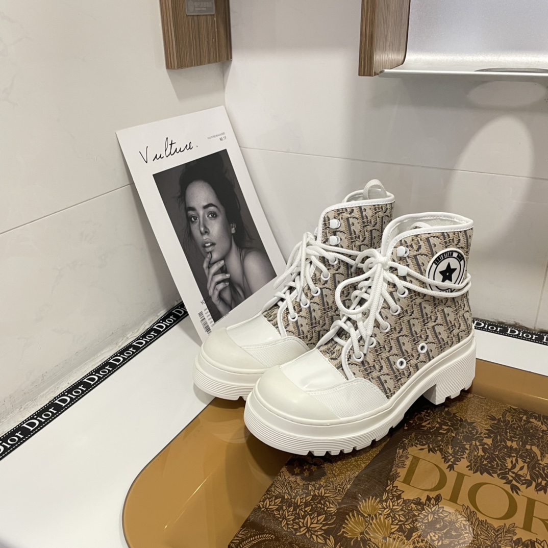 women  Martin boots  2022 new fashion shoes