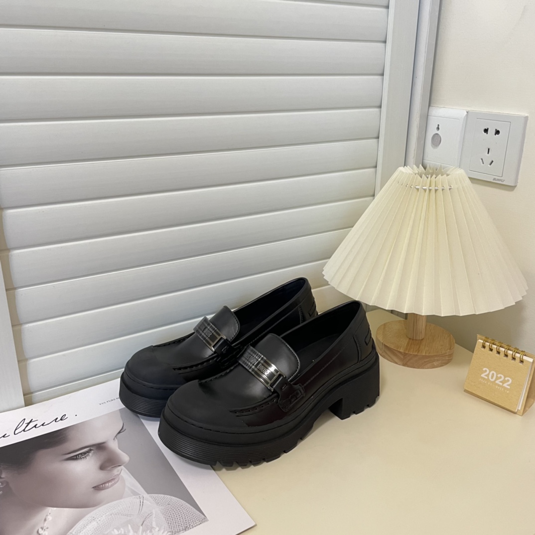 22 FW New women Loafers shoes size:EU35-EU40