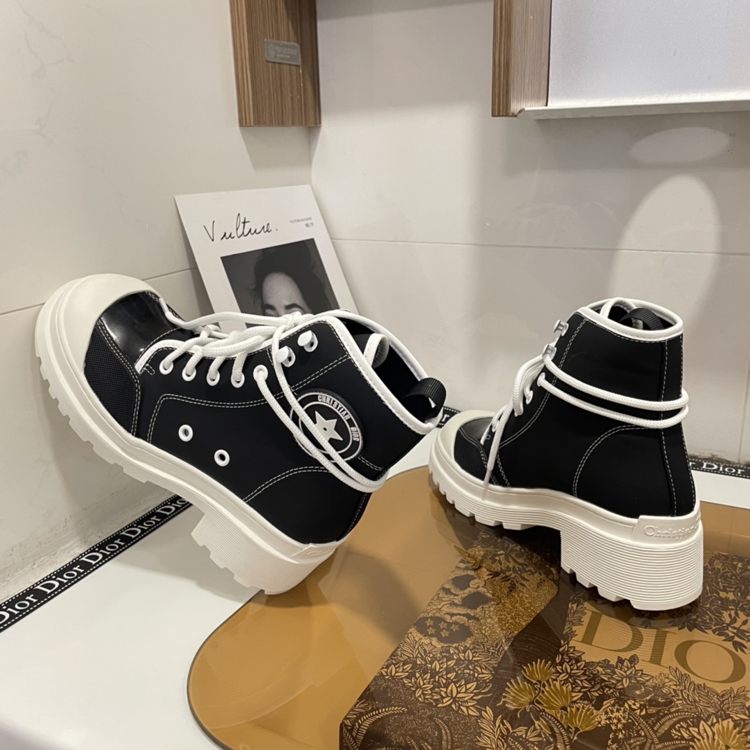 women  Martin boots  2022 new fashion shoes