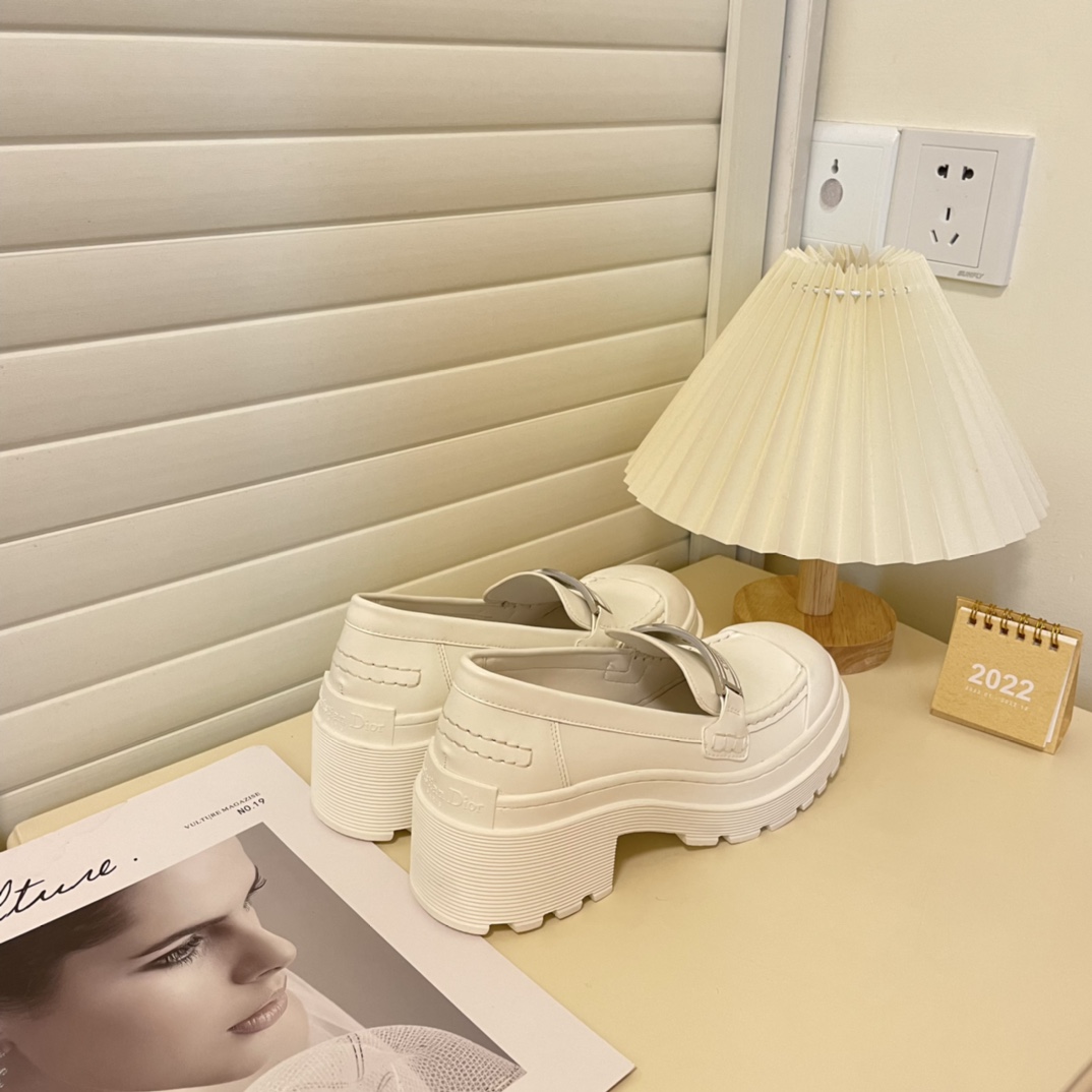 22 FW New women Loafers shoes size:EU35-EU40