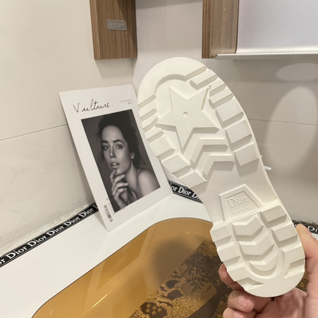 women  Martin boots  2022 new fashion shoes